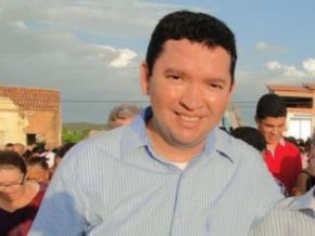 Ex- Diretor de Juventude visita obras da Praça da Juventude em Oeiras