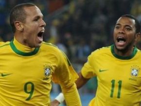 Brasil vence Costa do Marfim por 3 a 1 e se classifica
