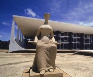 STF decide que servidores públicos podem receber mais que o teto constitucional