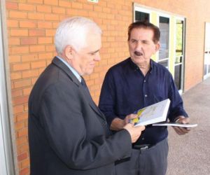 Deputado Themístocles Filho recebe exemplares das obras de Gervásio Costa