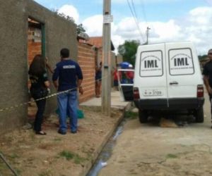 Homem é degolado na porta de casa durante bebedeira em Teresina