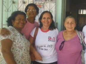 Léa Almeida é reeleita presidente do SINTE-Floriano