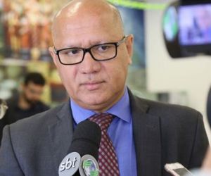 PT espera o resultado de pesquisa encomendada para definir candidatura