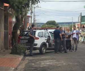 Homem é encontrado amordaçado com braço e pernas amarrados no Promorar