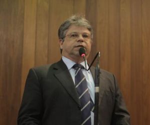 Gustavo Neiva diz que não tem como explicar aplicação de recursos de empréstimos