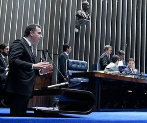 Senado aprova medidas contra corrupção e abuso