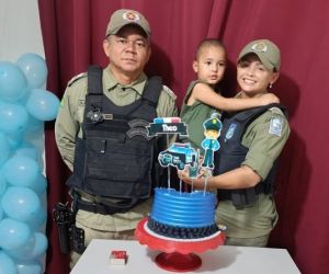 Patrulha Maria da Penha do 3º BPM de Floriano realiza surpresa no aniversário do pequeno Theo