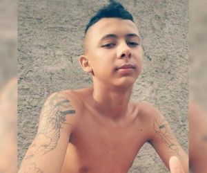 Garoto é morto com 20 facadas por suposta dívida com tráfico