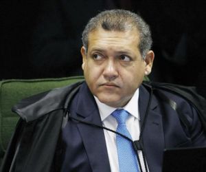 Kassio vota a favor de Moro e forma maioria contra Lula no STF