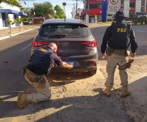 Veículo com registro de furto em São Paulo é recuperado pela PRF em Floriano