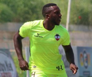 Wesley pega 4 jogos de suspensão por agressão a atacante do Piauí