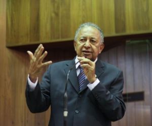 Dr. Pessoa afirma não ter votado pela privatização do saneamento da capital