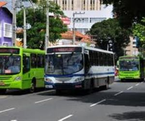 Assaltos frequentes a ônibus têm assustado passageiros em Teresina