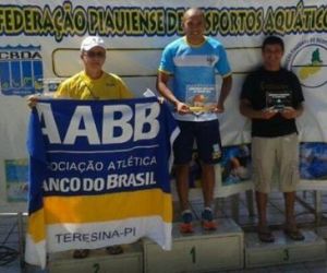 2ª etapa do Campeonato Teresinense de Natação agita as águas da capital