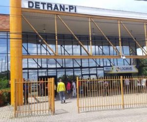 Principio de incêndio afeta sistemas do governo; atendimentos no Detran-PI são reagendados