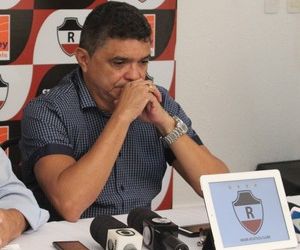 Flávio Araújo é anunciado oficialmente como técnico do River-PI