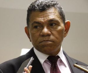Lei que limita gastos deve ser votada amanhã após reunião com entidades