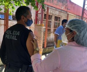 FMS amplia vacinação dos profissionais das forças de segurança e salvamento em Teresina