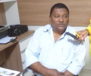 Médico urologista alerta homens para importância do exame de próstata
