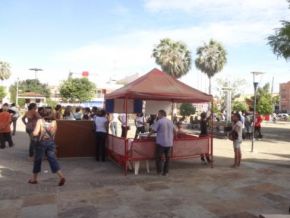 Realizado dia de ação social na Praça Dr. Sebastião Martins em Floriano