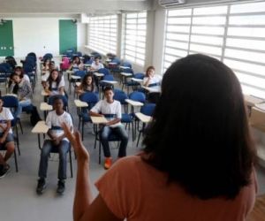 PI: Reajuste de professores de 2017 é publicado após 7 meses