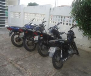 Jovem sem CNH é preso após fazer manobras perigosas com motocicleta em Floriano
