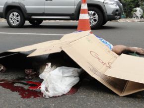 Idosa tem cabeça esmagada após ser atropelada por ônibus na Avenida João XXIII