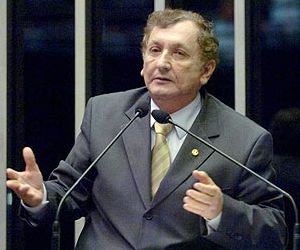 Mão Santa será o primeiro prefeito eleito do Brasil a ser recebido pelo presidente da República