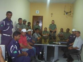 Polícia Militar e SUTRAN se reuniram para tratar a segurança no trânsito em Floriano