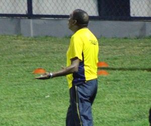 Toinho lamenta começo vacilante do Tiradentes-PI em eliminação no LM