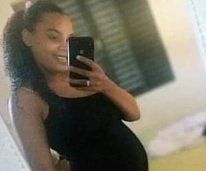 Homem que matou adolescente grávida e retirou bebê da barriga é condenado a 28 anos de prisão