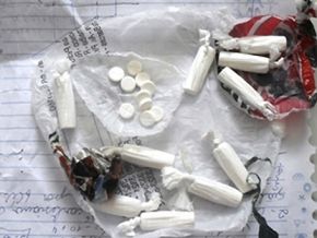 Polícia encontra drogas e rupinol dentro da cela de líder do tráfico
