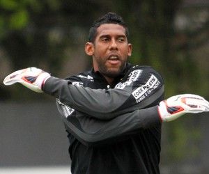 Aranha confia em boa campanha em casa para Peixe vencer o Figueirense