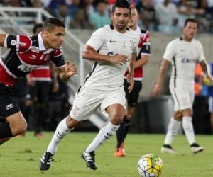 Corinthians busca fim do jejum contra o Bahia para salvar Osmar Loss