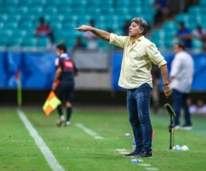Renato Gaúcho conta plano para "matar jogo" e elogia Grêmio contra o Bahia