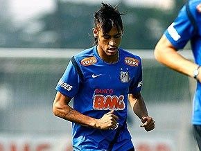 Tata espera 'o Neymar de sempre' na semifinal, após descanso