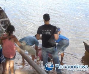 Perícia não constata perfuração por arma de fogo no corpo de Theófilo