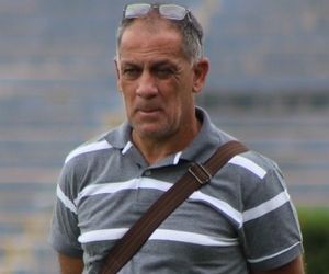 Celso lamenta baixas e engrossa fala sobre respeito à camisa: "É obrigação"