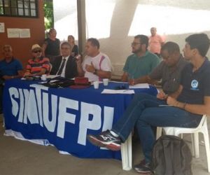 Servidores da UFPI entram em greve; 30% dos serviços serão mantidos