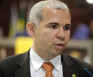 Tiago Vasconcelos critica decisão do Supremo Tribunal Federal