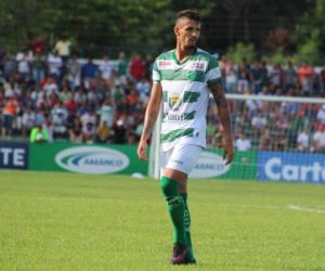 Poupado na estreia, Manoel quer jogar com Eduardo: "Todos sabem a capacidade"