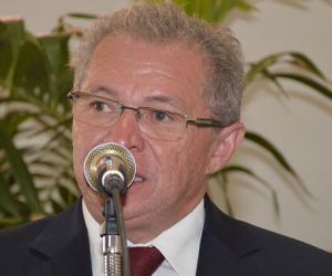 Assis Carvalho defende consenso na escolha de presidente do PT