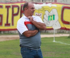 Carlos Rabelo revela contato do River-PI e aguarda sinal para assumir time
