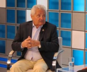Elmano Férrer defende Lava Jato e diz serem normais mensagens de Sérgio Moro