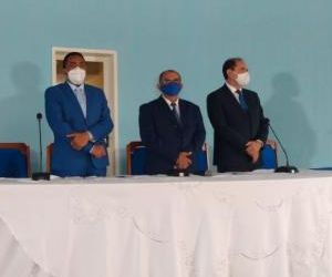 Prefeito e vice-prefeito reeleitos tomam posse neste dia 1º de janeiro