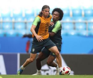 Dídimo de Castro: Tite manterá Filipe Luís e Fágner contra o México