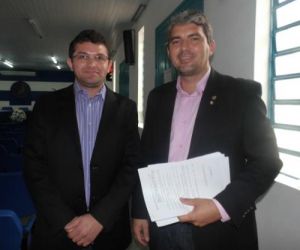 Floriano recebe Diretório Regional da Associação de Vereadores do Piauí