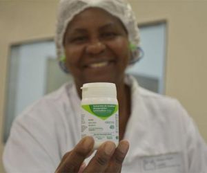Fiocruz vai produzir antirretroviral para o SUS em agosto