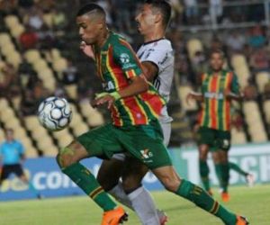 Série B: Sampaio Corrêa vence a Ponte Preta no Castelão