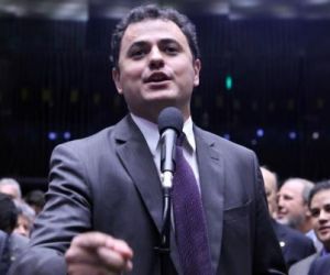 Deputado que chamou Moro de "juiz ladrão" reafirma acusação contra ministro